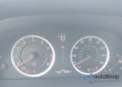 2011 Honda Accord 2.4 Lx z USA, uszkodzony, nr VIN 1HGCP2F33BA116457